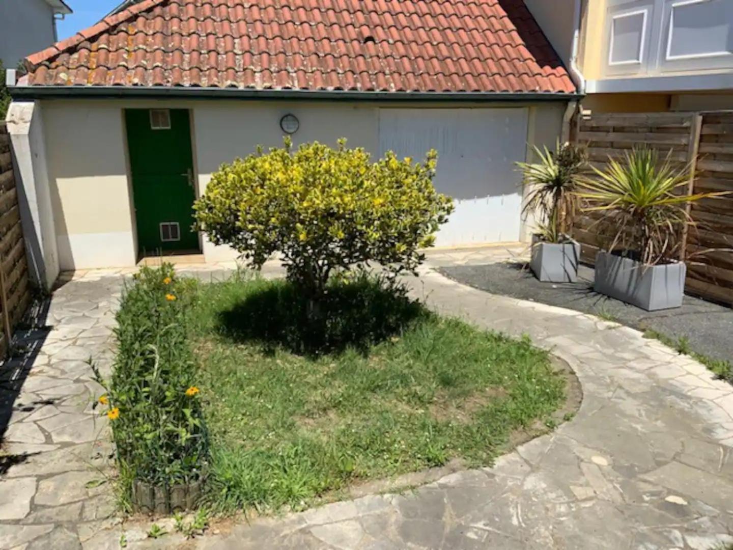 Maisonnette 2 A 4 Pers- Jardin Privatif Cloture- Calme- Stationnement Gratuit- Pau Ouest Billere Екстер'єр фото