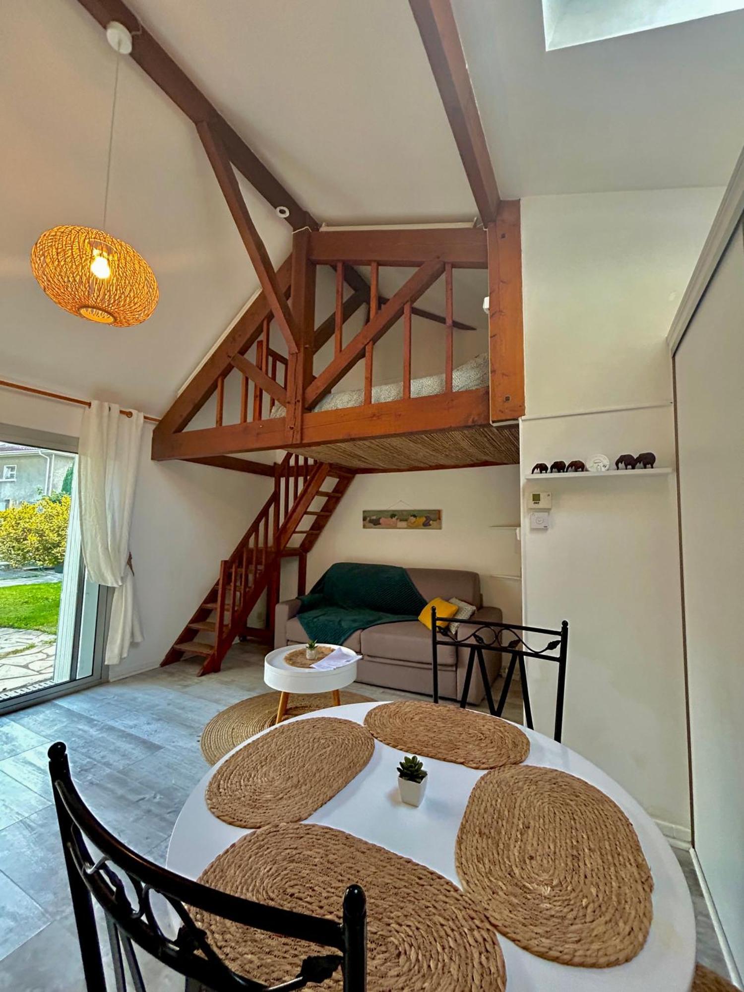 Maisonnette 2 A 4 Pers- Jardin Privatif Cloture- Calme- Stationnement Gratuit- Pau Ouest Billere Екстер'єр фото